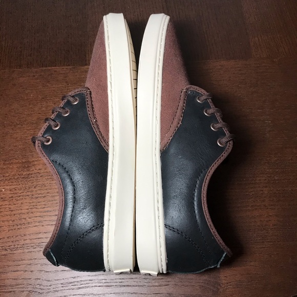 ‼️DONATING ASAP‼️ Vans OTW Ludlow Two-Tone Shoes NWOT US 6.5 - Picture 6 of 10